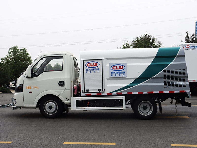 1.2方比亞迪T4純電動路面養(yǎng)護(hù)車CL5040TYHBEV