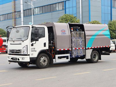 5方比亞迪T7BE純電動(dòng)護(hù)欄清洗車CL5120GQXBEV